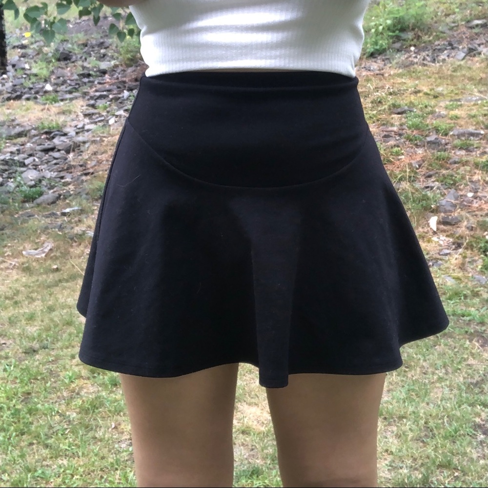 [SOLD] Kimchi Blue • Skater Mini Skirt